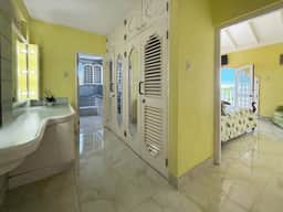 Negril Beach Villa
