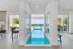 Contemporary 6BR Villa | Sea Views, Infinity Pool & Resort Access - Image 2
