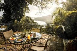 Luxury 6BR Villa With Sea Views & Private Pool - Image 5