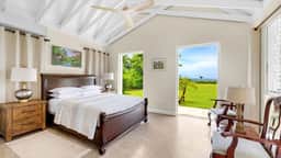 Luxury Beachfront 6BR Villa with Pool and Staff - Image 4