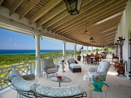 Expansive 6BR Estate | Panoramic Sea Views, Pool & Resort Access - Image 5