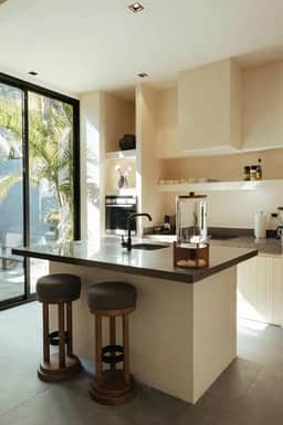 Luxury 3BR Villa in La Privada | Private Pool, Exclusive Beach Club & Concierge - Image 3