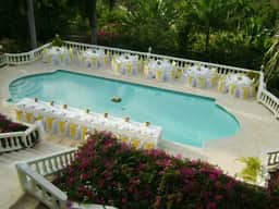 Luxury Staffed 7BR Villa | Pool, Gym & Sea Views - Image 2