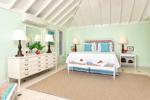 Private 2BR Open-Air Villa | Panoramic Views & Pool - Image 3