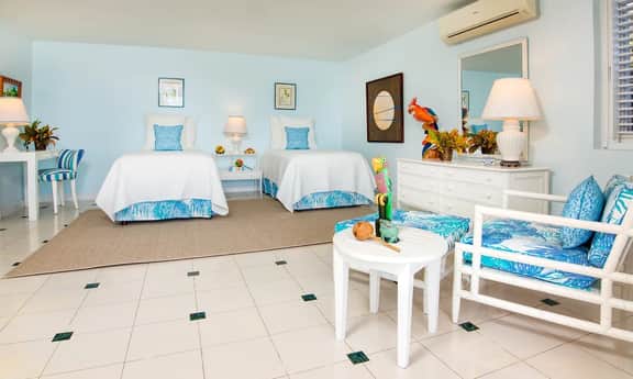 Private 4BR Open-Air Villa With Sea Views & Pool - Image 5