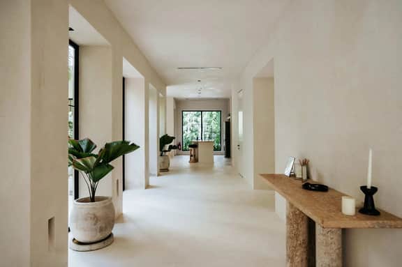 Sophisticated 4BR Villa in La Privada | Private Pool, Beach Access & Concierge - Image 5
